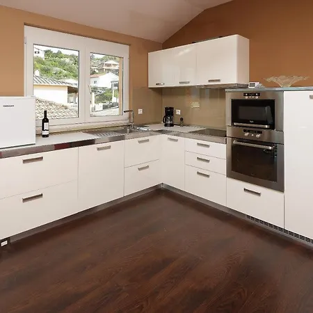 Moro Apartament Vrbnik (Primorje-Gorski Kotar)