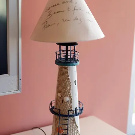 Moro * Vrbnik (Primorje-Gorski Kotar)