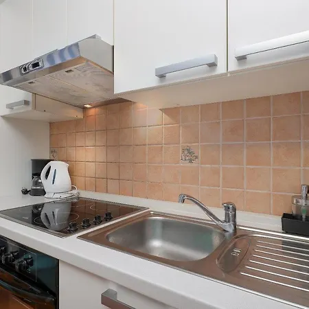 Moro Apartment