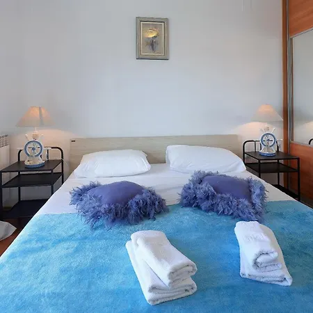 Moro Apartment